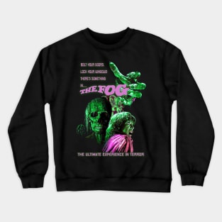 The Fog! Bolt Your Doors, Classic Horror. (Version 1) Crewneck Sweatshirt